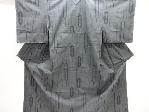 変わり亀甲模様織り出し本場泥大島紬着物(5マルキ)